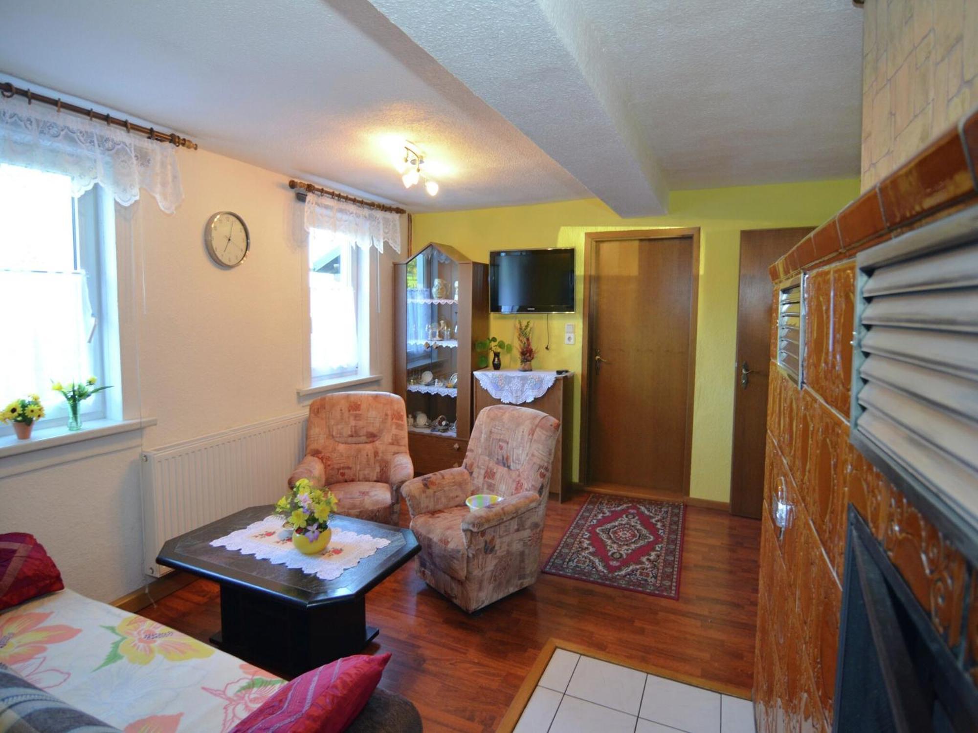 Holiday Home In Neustadt Am Rennsteig With Pond Extérieur photo