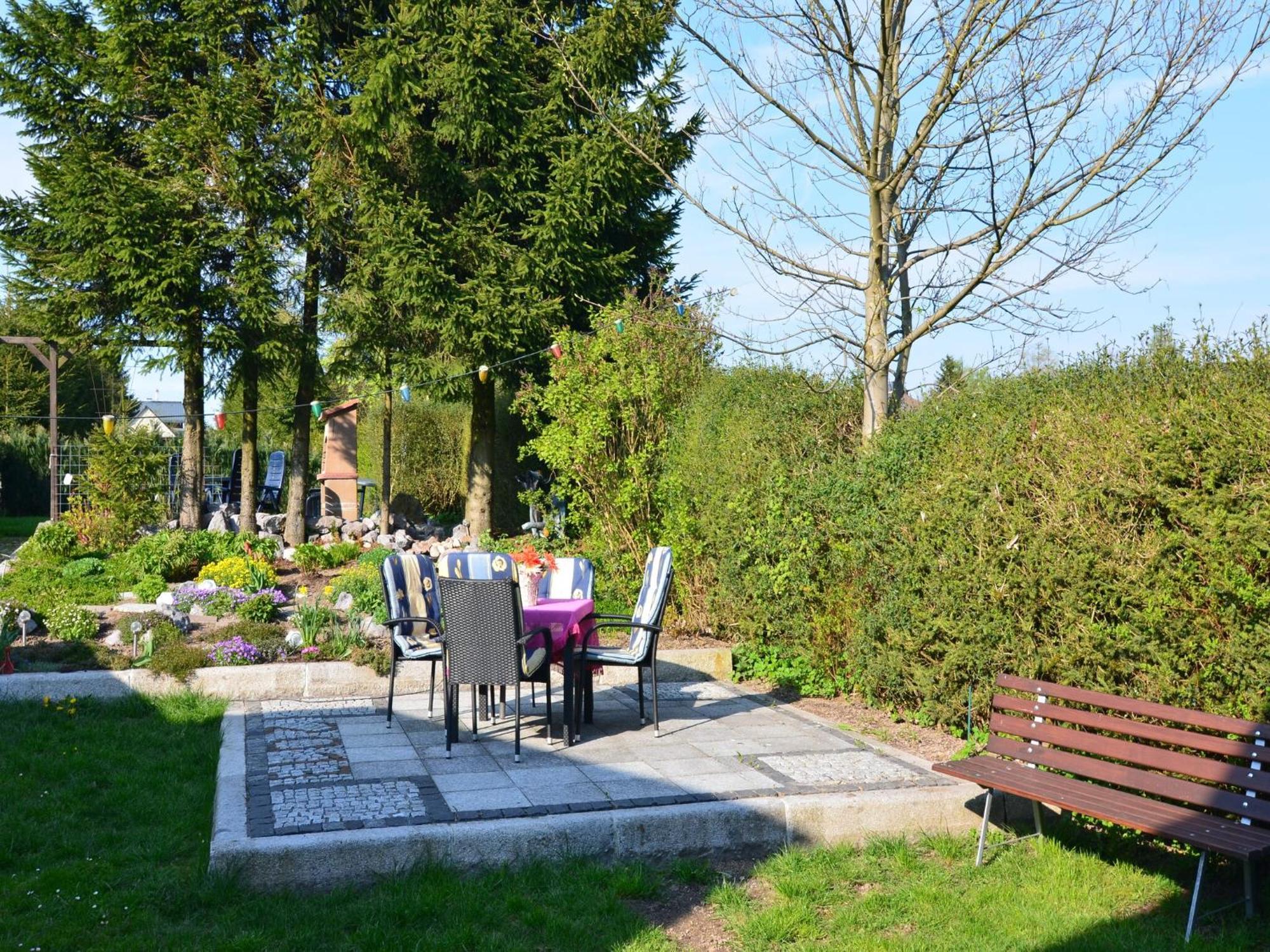 Holiday Home In Neustadt Am Rennsteig With Pond Extérieur photo