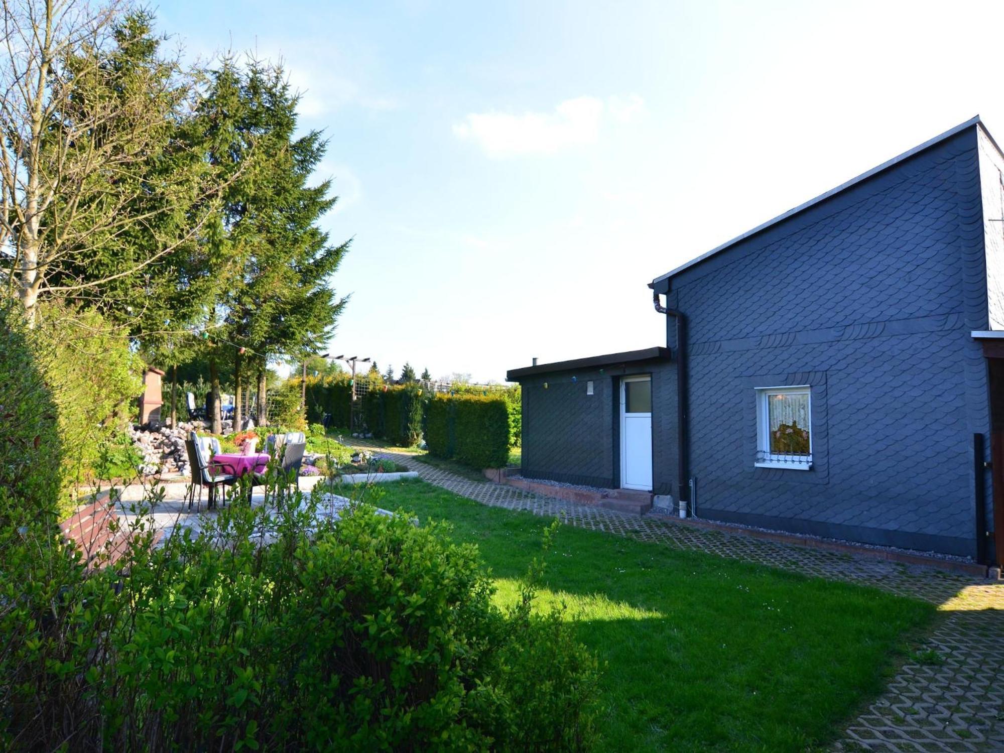 Holiday Home In Neustadt Am Rennsteig With Pond Extérieur photo